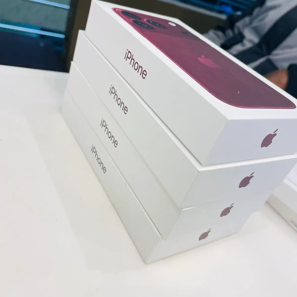 Apple iPhone 18 Pro Max Price in Kenya - Image 4